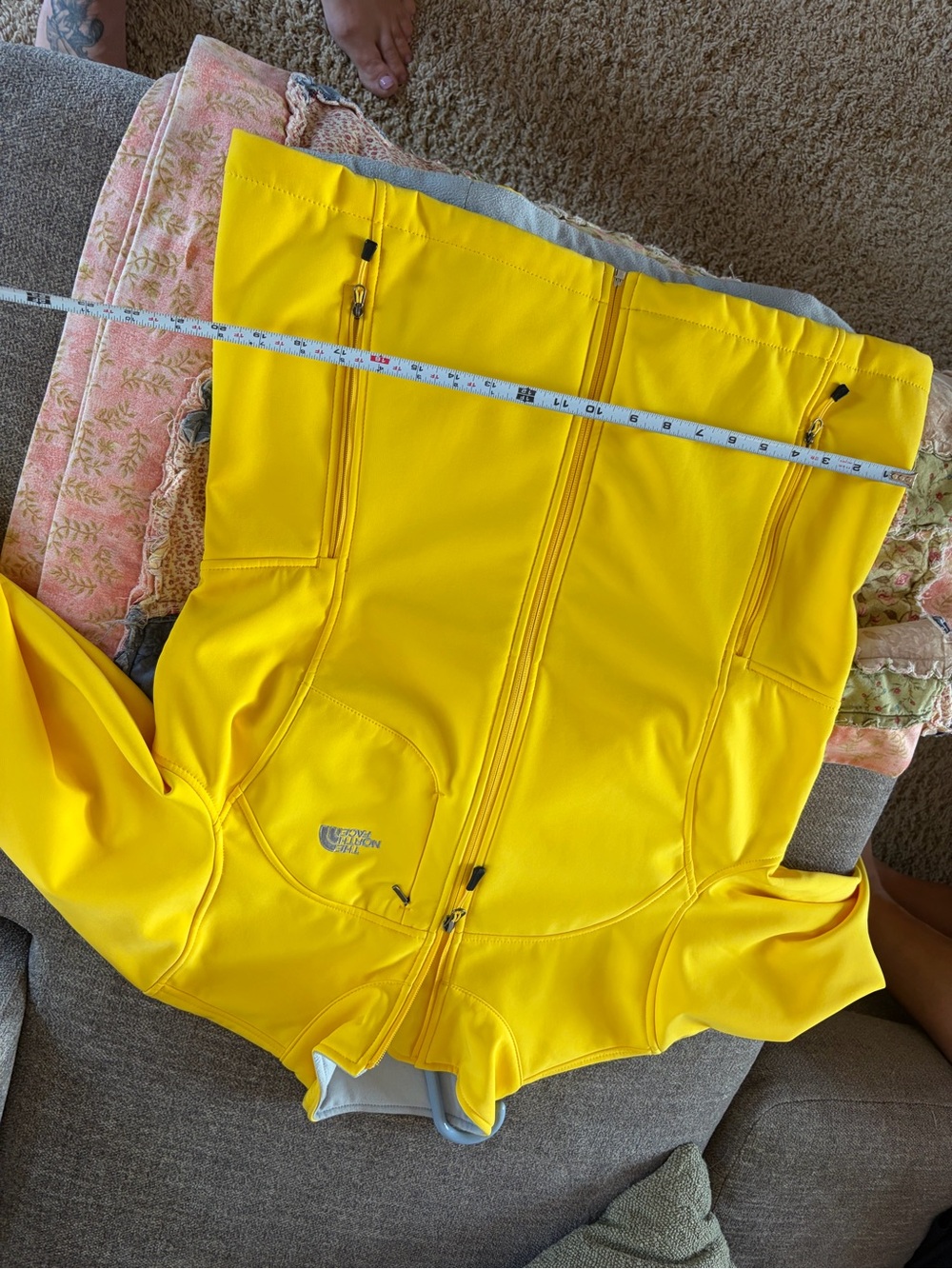 The North Face Shell Jacket - Picture 4 of 5